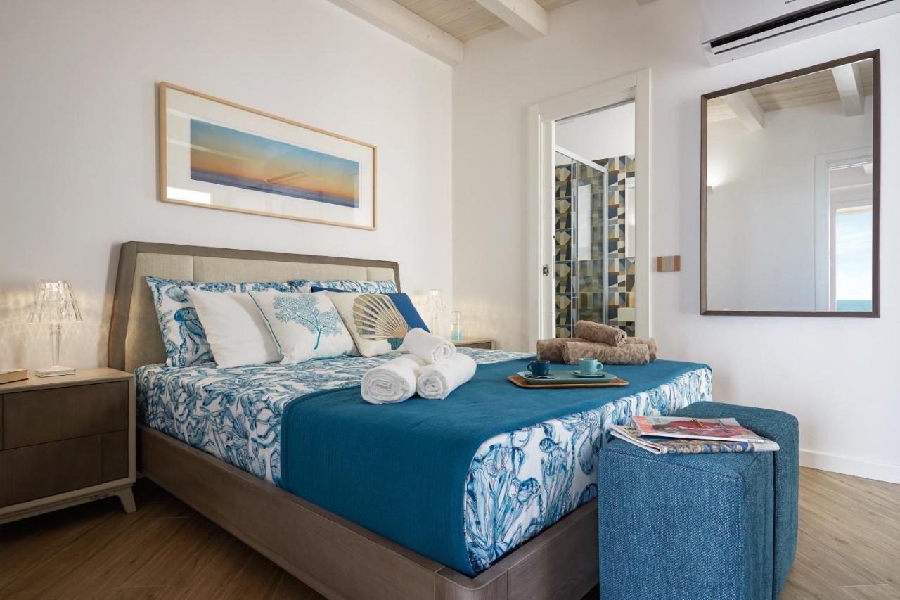 House On The Beach - Isulatravel إيسبيكا المظهر الخارجي الصورة