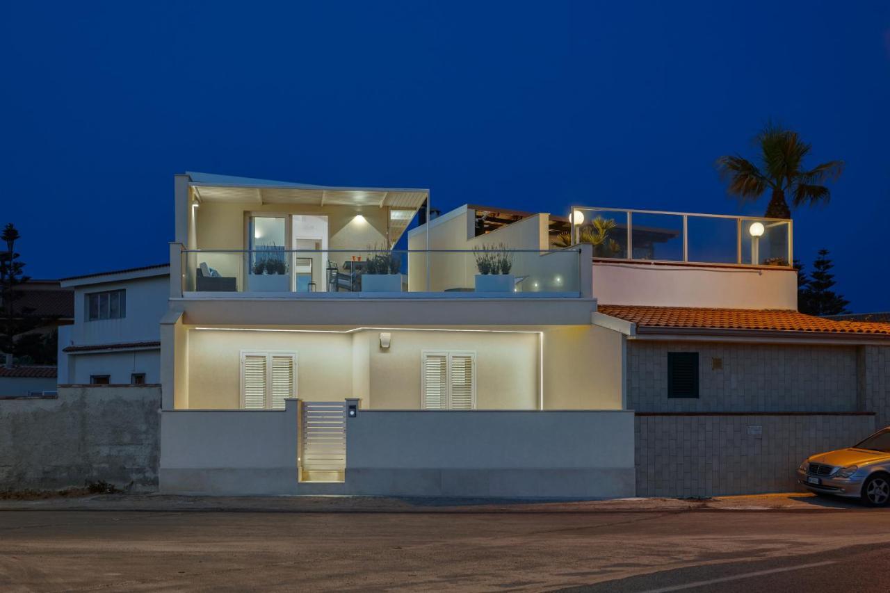 House On The Beach - Isulatravel إيسبيكا المظهر الخارجي الصورة
